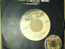KISS Hard Luck Woman / Calling Dr. Love El Salvador 45 BONI DISCOS BIG letters