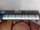 Synthesizer Roland Juno-G /128 Voice Expandable Synthesizer