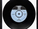 THE KINKS Day’s / She’s Got Everything PYE 17573 UK 1st Press 7” 45