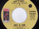 70s Soul 45 MEL & TIM Forever And A Day STAX HEAR