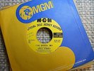 Chuck Roberts vg-vg+ promo 7 I've Gotta Try / Hello