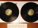 THE BEATLES WHITE ALBUM  SWBO-101 2 LP -NUMBER 0063978 -RECORDED IN ENGLAND