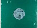 Junior Biggs & Massive Crew - In Your Eyes 12