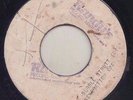 '71 RANDY'S REGGAE 45 GENERATION GAP BUBBLE STRUTT/BUBBLE STRUTT VERSION 2 ?