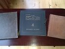 Records, 78rpm, in 3 Vintage Hard Cases. 30 Records in total included.