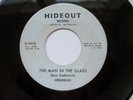 THE UNDERDOGS 45 Record On HIDEOUT The Man In The Glass / Judy Be Mine VG+ to EX