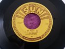ROCKABILLY RARE ORIGINAL 45 - SLIM RHODES- 'DO WHAT I DO'- SUN 256