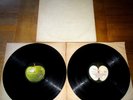 THE BEATLES WHITE ALBUM 1968 CANADIAN PRESSING APPLE RECORDS W/ POSTER & PHOTOS.
