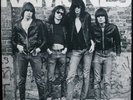 RAMONES - SELF TITLED 1976 LP SIRE/ABC SASD 7520 RARE MISSPELLINGS LABEL