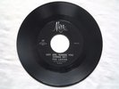 The Leaves HEY JOE WHERE YOU GONNA GO / BE WITH YOU 7