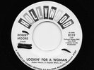 Robert Moore - Lookin' For A Woman / Am I Wasting My Time (Soul, 45)