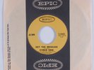 Garage Psych 45 CYRUS ERIE Get The Message EPIC HEAR VG+