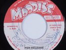 Reggae 45 CARL BRYAN Run For Your Life MOODISC HEAR