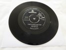 The Beatles - I Want To Hold Your Hand UK 1963 7