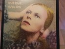 DAVID BOWIE, HUNKY DORY, ORIGINAL VINYL LP, 1971, PIC SLEEVE + INSERT. EX VINYL