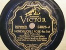 FATS WALLER Honeysuckle Rose/Breakin' The Ice VICTOR 24826 E- 78RPM HEAR