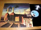 ANIMALS -  PINK FLOYD --  ORIGINAL UK HARVEST LABEL - GATE FOLD SLEEVE -  1977.