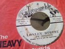 The Conquerors ?– I Fall In Love / Lonely Street -7''  / Listen