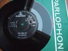 THE BEATLES - SHE LOVES YOU - 1st 7