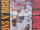 33T.   GUNS N' ROSES    