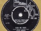 60s Motown Soul STEVIE WONDER kiss me baby Rare 1965 UK 7