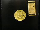 ?? EPS 45 T VINYL - THE CLASH - THIS IS HAS RADIO CLASH ??