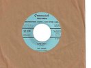 THE CHIEFS  popcorn/exotica inst.  45  Apache  / Dee's Dream  (promo) - NM