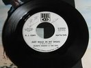 NORTHERN SOUL - GLADYS KNIGHT - JUST WALK IN... - SOUL(demo) - ORIGINAL  - HEAR