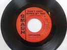 *RARE GARAGE* THE RAVES - Don't Chop Down My Tree / Think Of Your Love S-2105