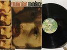 VAN MORRISON - MOONDANCE; 1977 Warner Bros BSK 3103; Palm Tree Labels; G'Fold RE