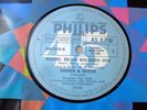 SASKIA & SERGE 45 PROMO Mama He´s a Soldier SUNG IN SPANISH Dutch POP 1982