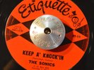 GARAGE 45 - THE SONICS - KEEP A KNOCK'IN /THE WITCH Etiquette MOD Punk Hear