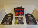 NM- STUNNING  KISS Alive II LP ORIG. STERLING PRESS  BOOKLET PRINTED INNERS  Gun