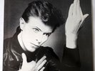 DAVID BOWIE - HEROES - LP 1984 GERMANY - RCA WITH INTS STICKER - EXCELLENT