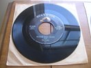 (  8  ) 45 RPM RECORDS /  ELVIS PRESELY  /  EARLY  RCA  -  SUN  RECORDS  1950'S