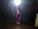 Ones by Selena (Vinyl, Oct-2016, 2 Discs, EMI)