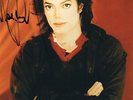 MICHAEL JACKSON AUTHENTIC SIGNED 8