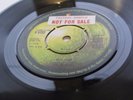 THE BEATLES 1976 UK 45    HEY JUDE      PROMOTIONAL FACTORY SAMPLE NOT FOR SALE
