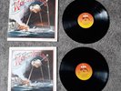 JEFF WAYNES THE WAR OF THE WORLDS  ORIGINAL VINYL LP WITH BOOK
