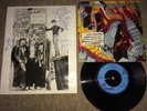 STIFF LITTLE FINGERS SIGNED BY ALL THE BAND PRESS PHOTO VINYL 7
