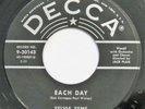 SYLVIA SYMS Each Day DECCA 45 popcorn mod Near Mint 7” HEAR mp3