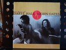 The Best Of Daryl Hall & John Oates: Looking Back Vinyl LP Compilation Nr Mint