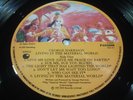 GEORGE HARRISON LIVING IN THE MATERIAL WORLD APPLE UK FIRST MINT-INSERTS BEATLES