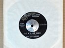 GARAGE ROCK 45 - THE AVENGERS - BE A CAVE MAN Star-burst RARE M- Nice  Orig Hear
