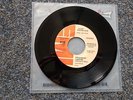 Olivia Newton-John - Totally hot/ Totalmente caliente 7'' Single ECUADOR