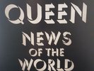 QUEEN - ** NEWS OF THE WORLD ** LTD PIC DISC. No: 525.