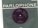 THE BEATLES HELP SOLID CENTER PRESSING  THIRD PRESSING 45