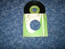 THE BEATLES  -  SIE LIEBT DICH  UND  KOMM GIB MIR DEINE HAND