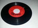REBEL/DREAD LOCKS MAN - THE NEW COMERS [ROOTS REGGAE] 7