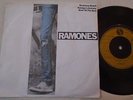 RAMONES - ROCKAWAY BEACH / BEAT ON THE BRAT ** 1976 UK  SIRE LABEL  **
